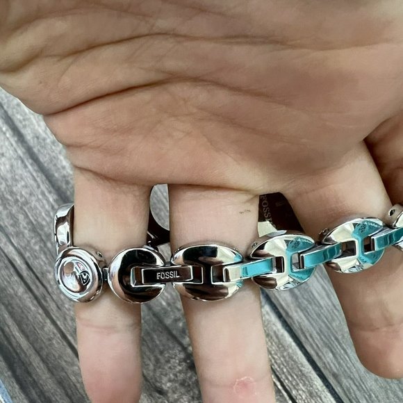 fossil womens watch silver circular - Picture 3 of 5